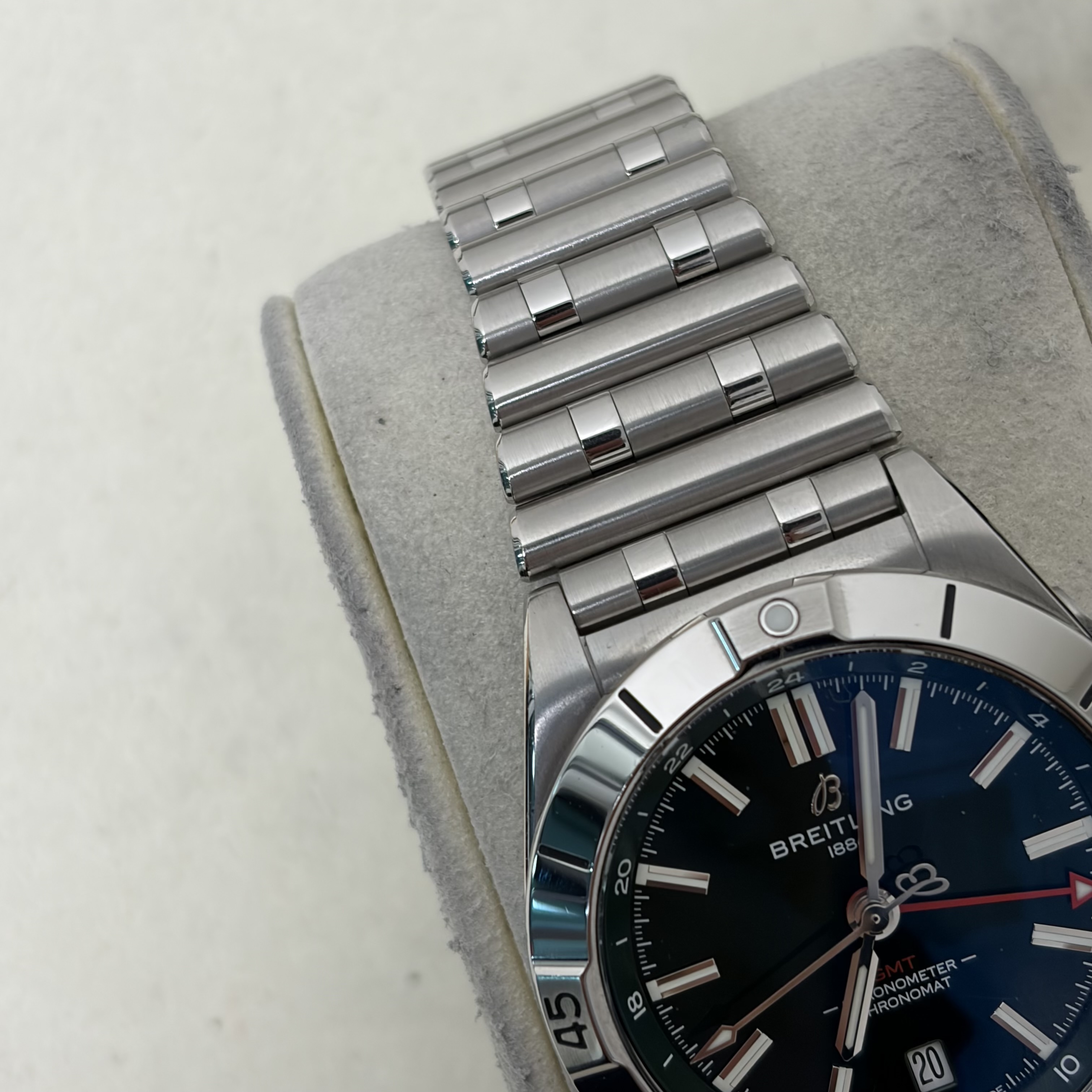 [FS] Breitling Chronomat GMT Full Set Green Dial 40MM A323987B1L1A1 image 4